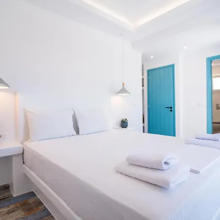 Pri Villa Naxos Vila Pláka