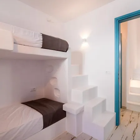 Pri Villa Naxos Vila